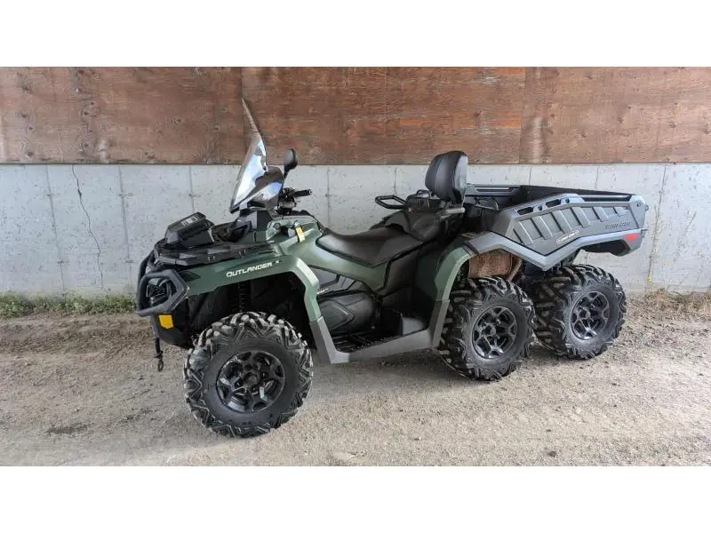 Can-Am OUTLANDER 6X6 650DPS 2021