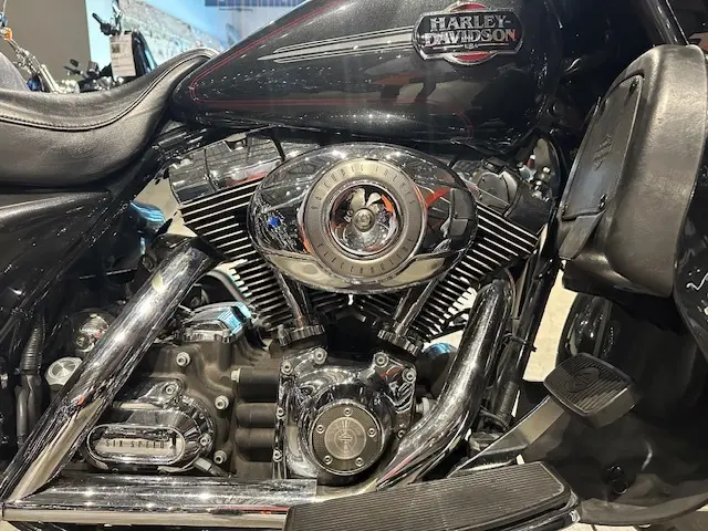 Harley-Davidson FLHTCU Electra Glide Ultra ClassicFLHTCU 2008