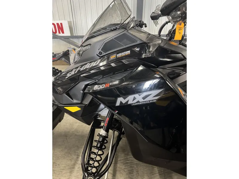 2025 Ski-Doo MXZ ADRENALINE 137 600R E-TEC RipSaw 1.25" E.S.