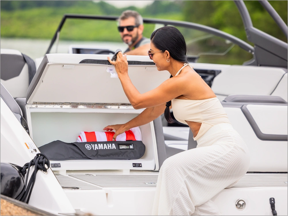 2026 Yamaha Ar250 alt