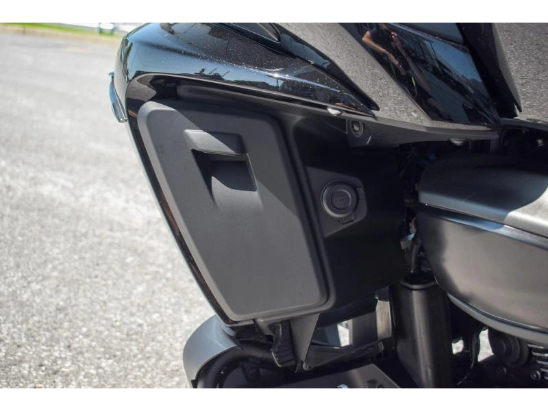 2018 Yamaha Star Eluder alt
