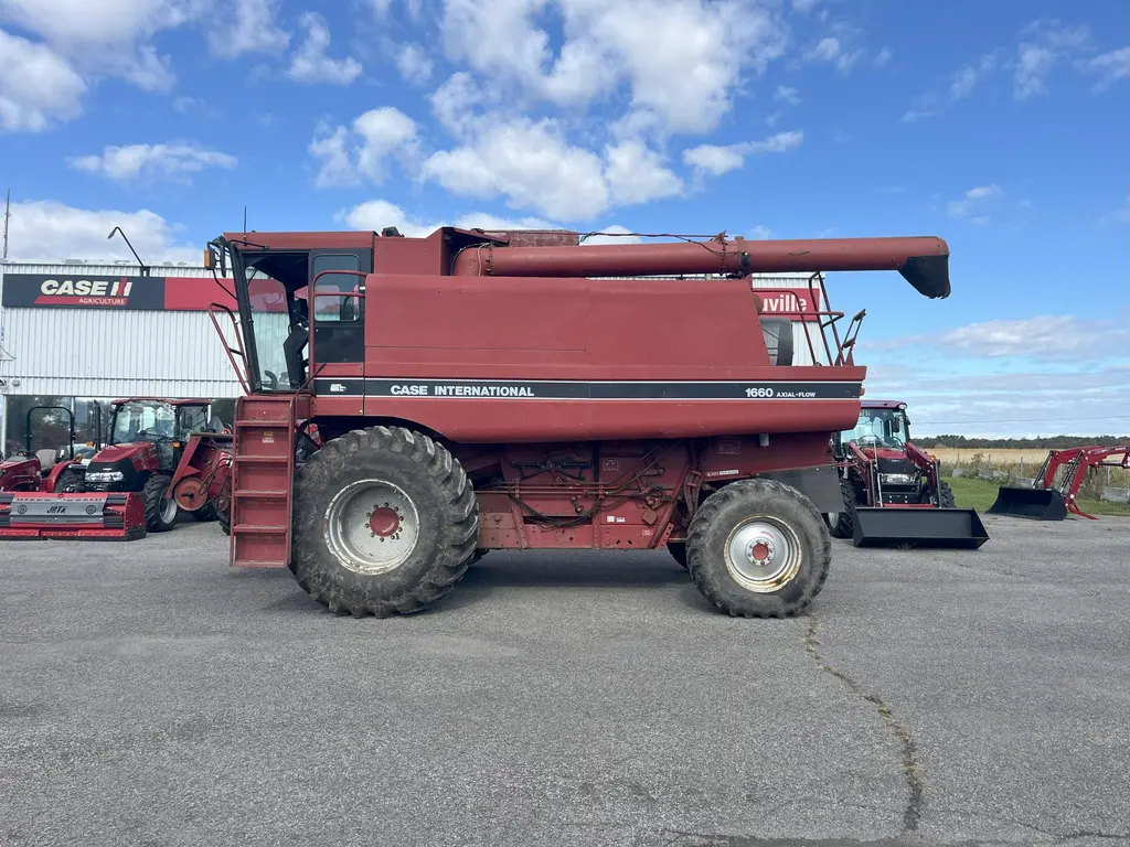 1986 International Harvester  1660