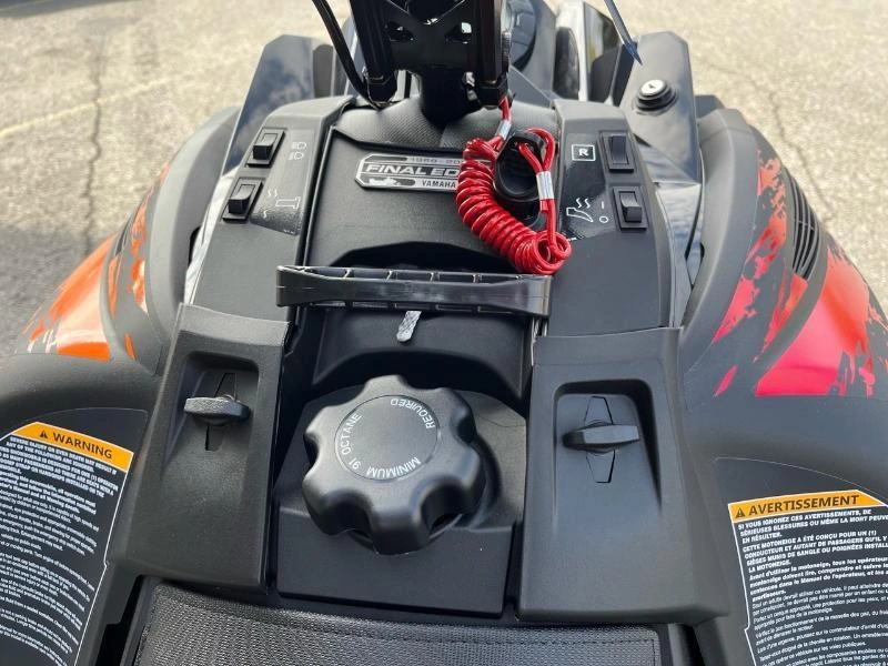 2025 Yamaha Sx Venom Mountain alt