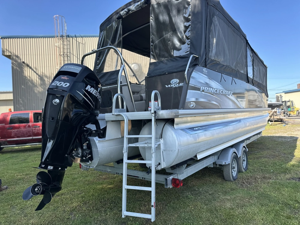 2013 Princecraft Vogue 25xt alt
