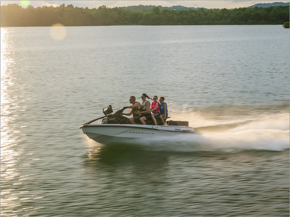 2026 Yamaha Crosswave alt
