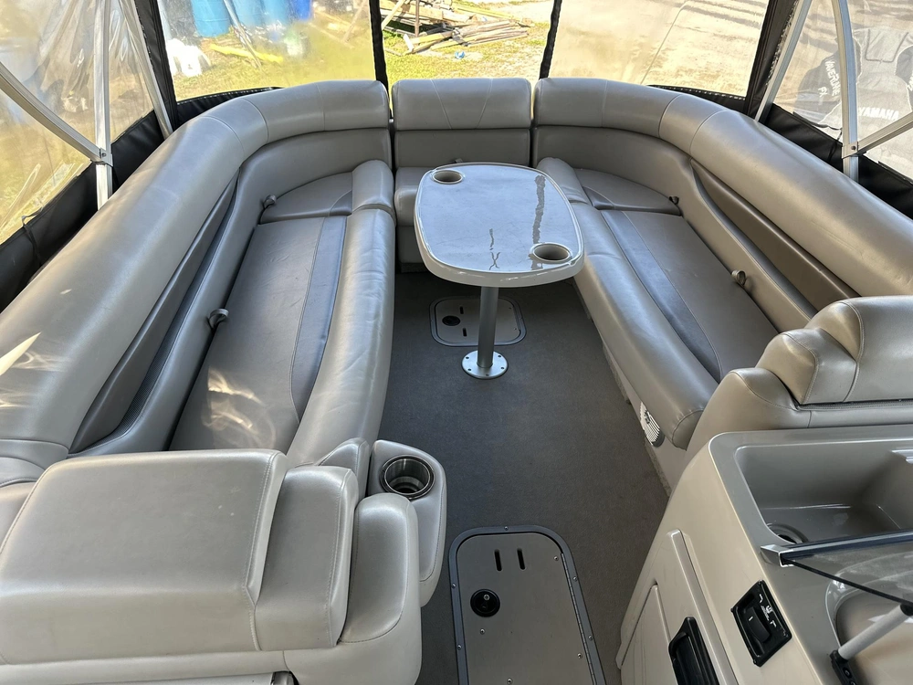 2013 Princecraft Vogue 25xt alt