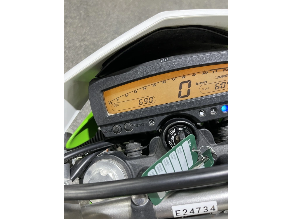 Kawasaki Klx300 2023 alt