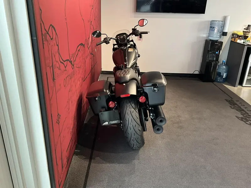 2025 Indian Motorcycle Sport Chief RT thumbnail 9