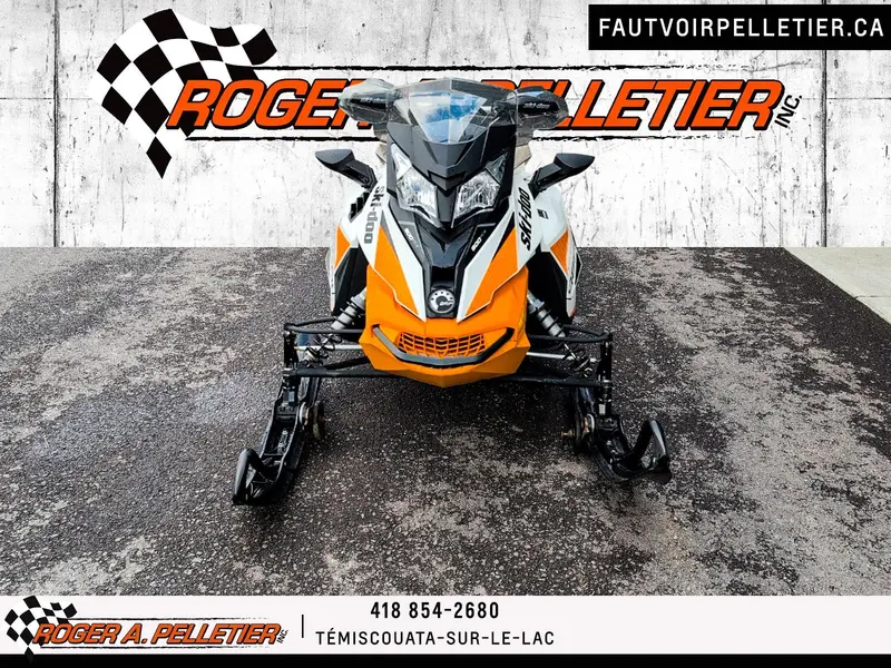 2018 Ski-Doo RENEGADE ADRENALINE 900 ACE