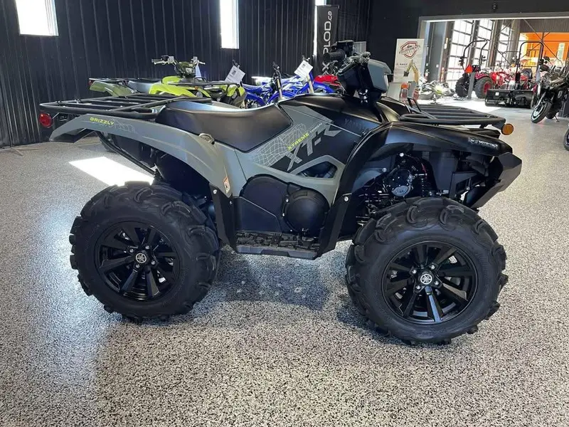 2026 Yamaha GRIZZLY 700 XT-R