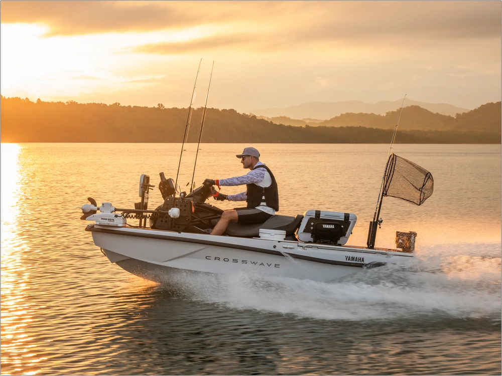 2026 Yamaha Crosswave alt