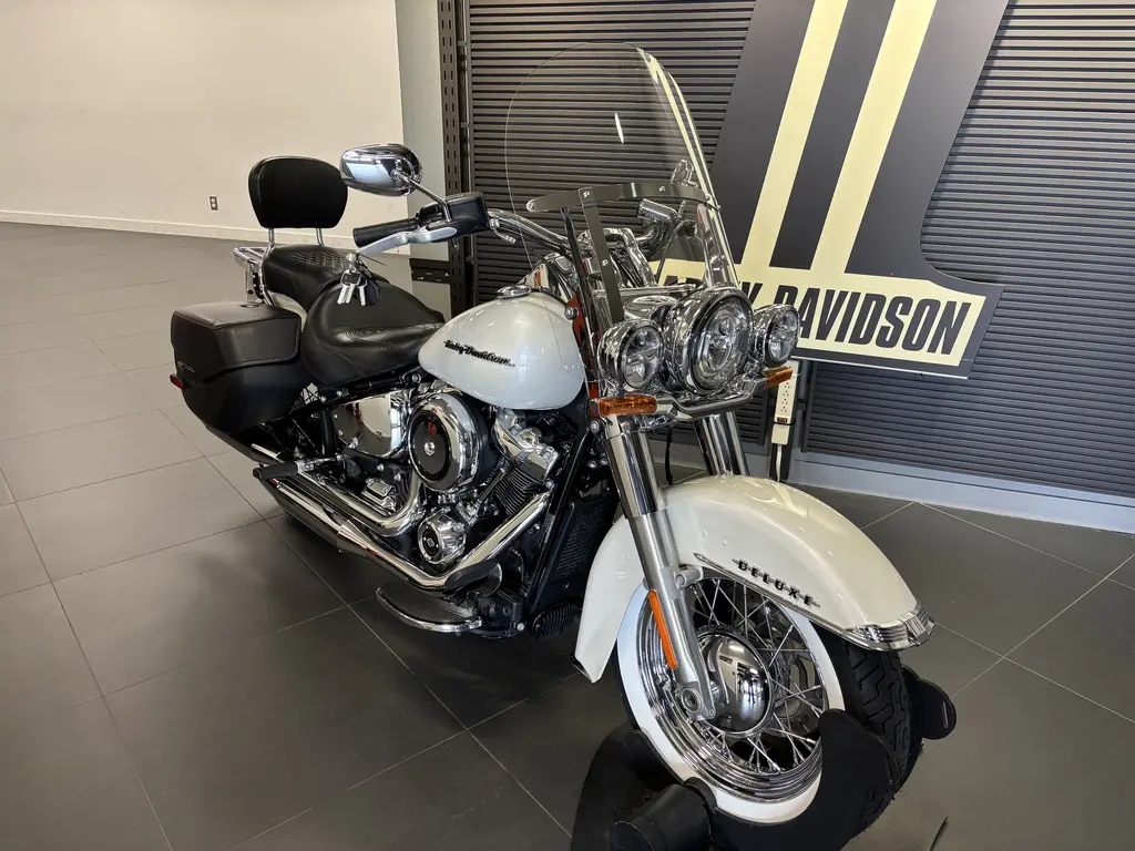2019 Harley-Davidson FLDE Softail DeluxeFLDE