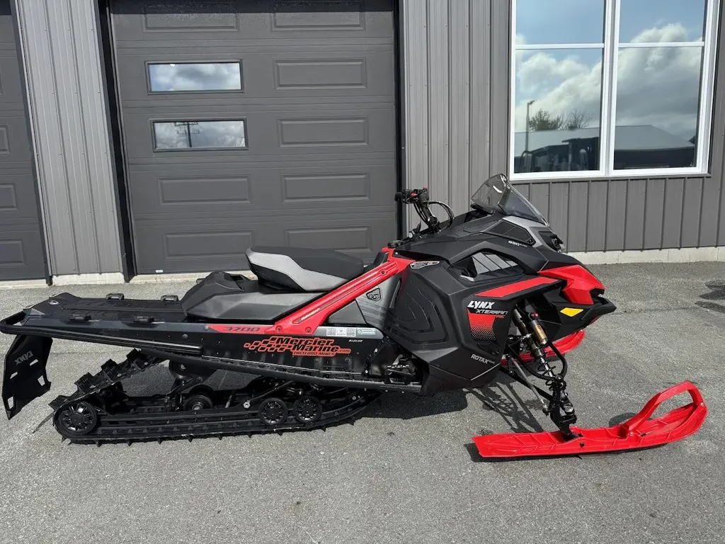 Lynx XTERRAIN RE 850 E-TEC 2025