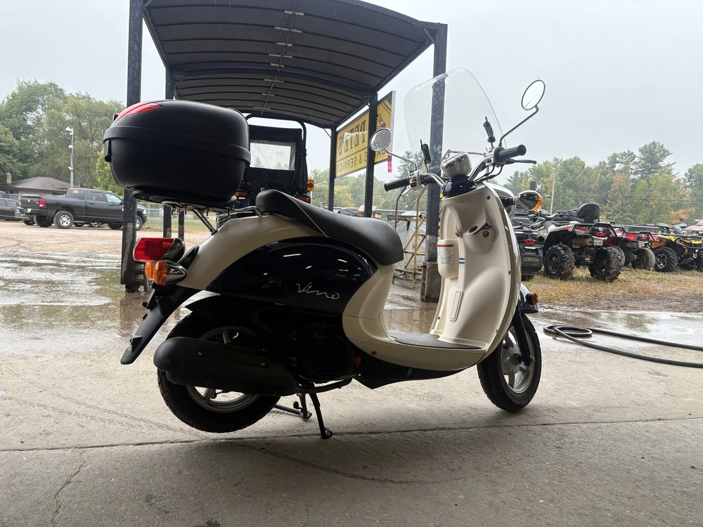 2018 Yamaha Vino alt