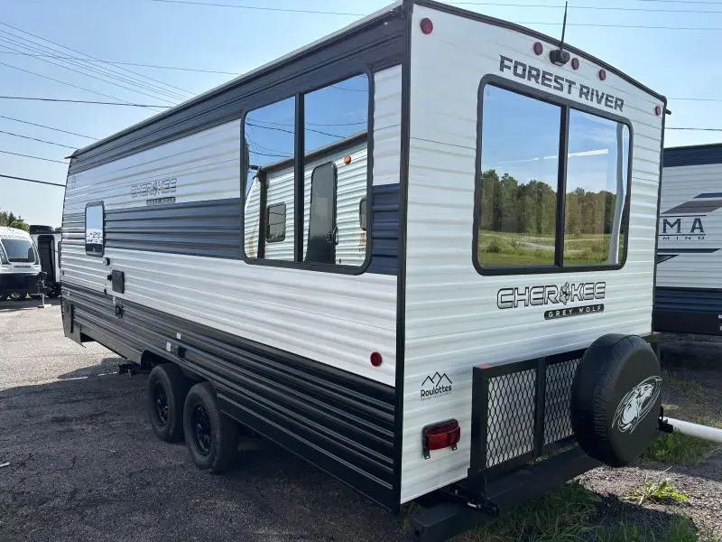 2026 Cherokee GREY WOLF 20 RDSE