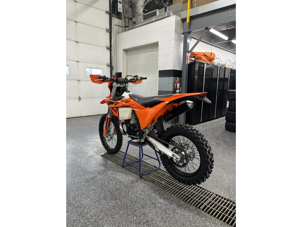 Ktm 300 Xc-w 2026 alt