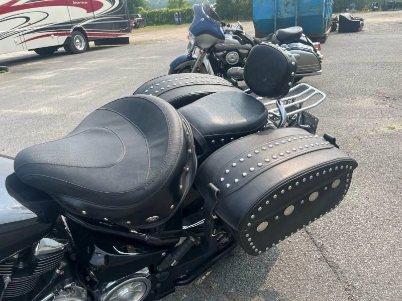 Suzuki Boulevard C50se 2004 alt