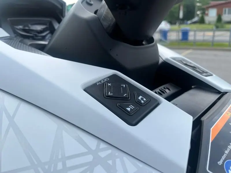 2025 Yamaha GP SVHO Audio thumbnail 14