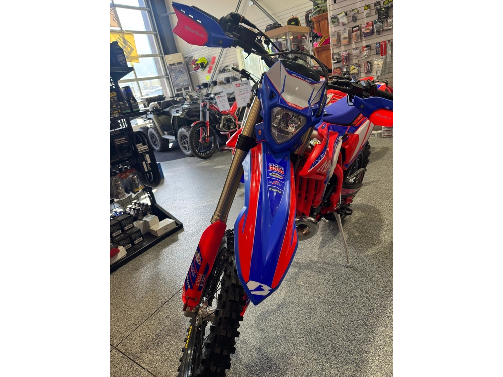 2025 Beta 200rr Race Edition alt