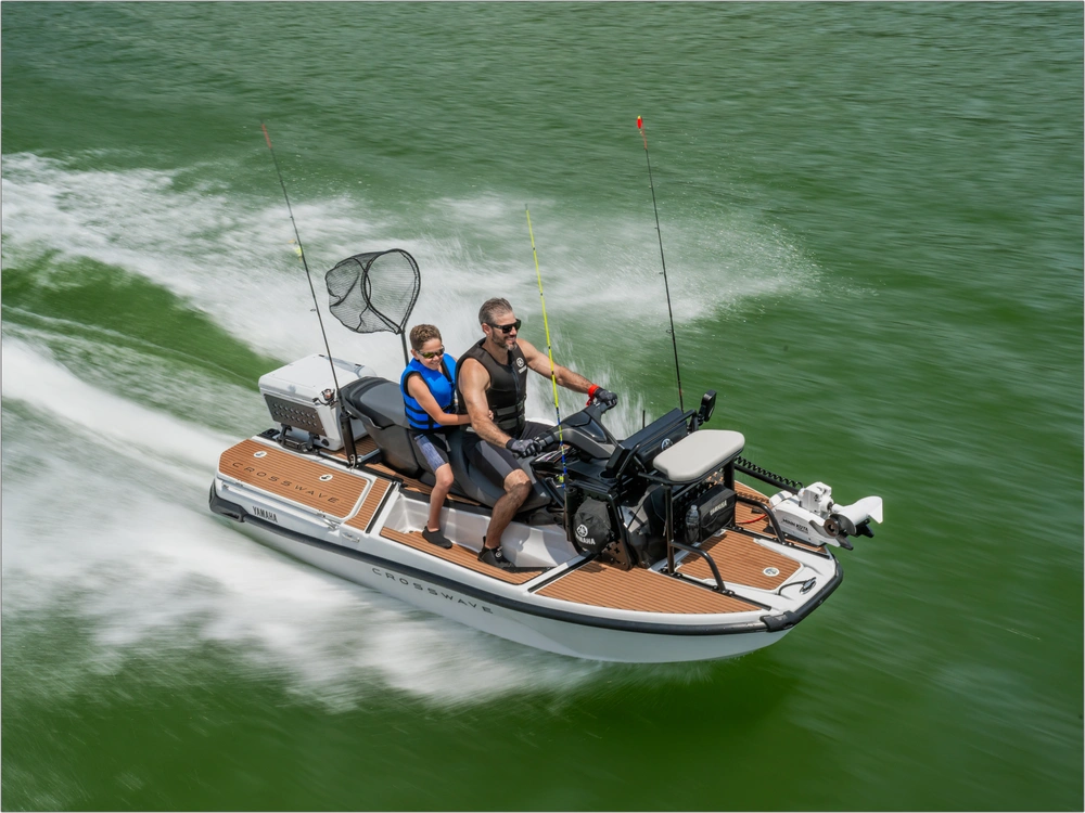 2026 Yamaha Crosswave alt