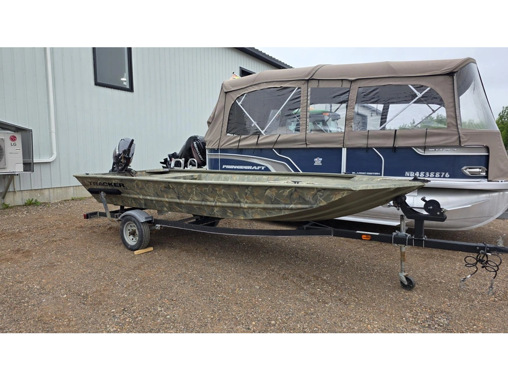 Tracker 1648 Mvx 2018 alt