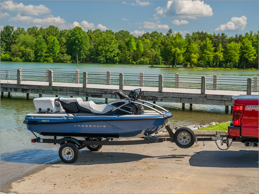 2026 Yamaha Crosswave alt