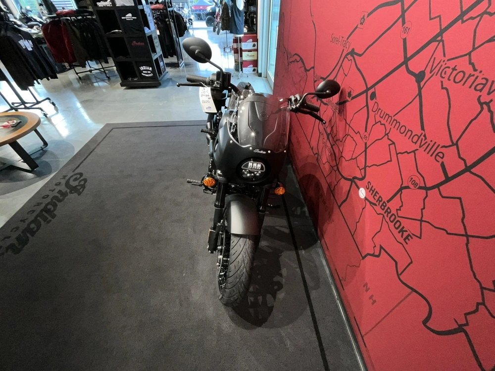 2025 Indian Motorcycle Sport Chief Rt alt