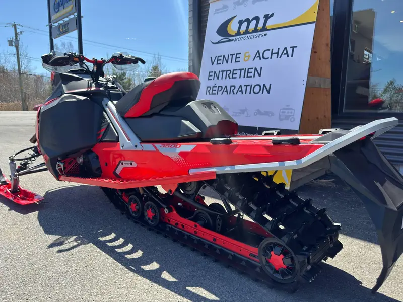 2022 Lynx RAVE RE 850