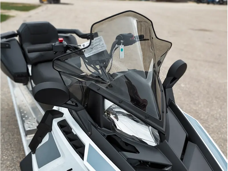 2025 Polaris 550 Voyageur Adventure // White Lightning