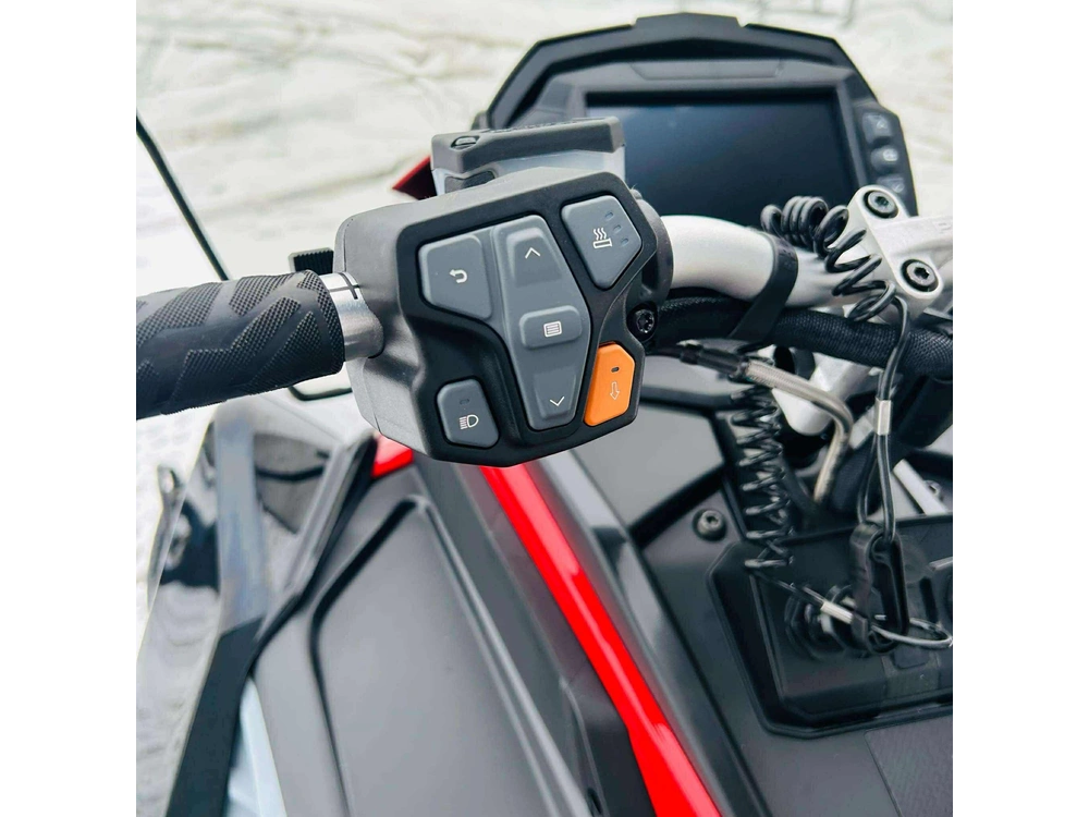 Polaris Prostar S4 Indy Adventure 137 S25tde9fs 2025 alt