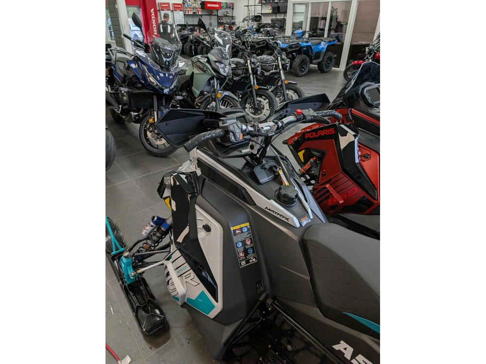 2025 Polaris Patriot 9r Switchback Assault 146 | ๐ Motoneige Beauce & Bellechasse ๐ alt