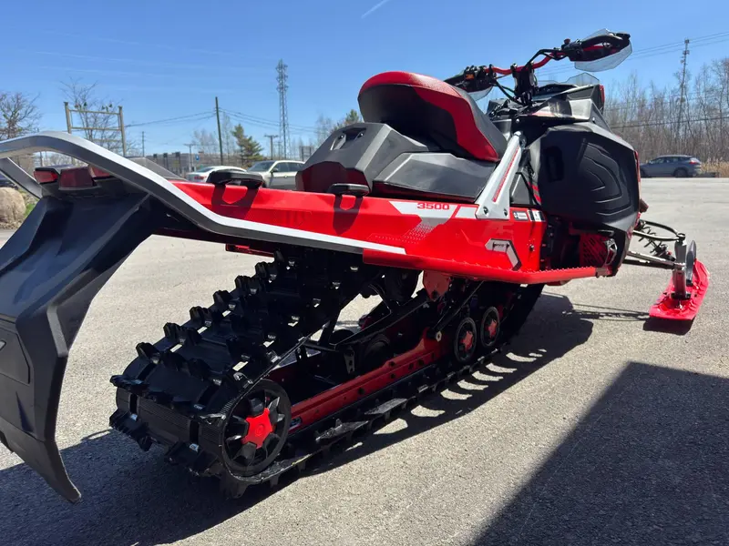 2022 Lynx RAVE RE 850