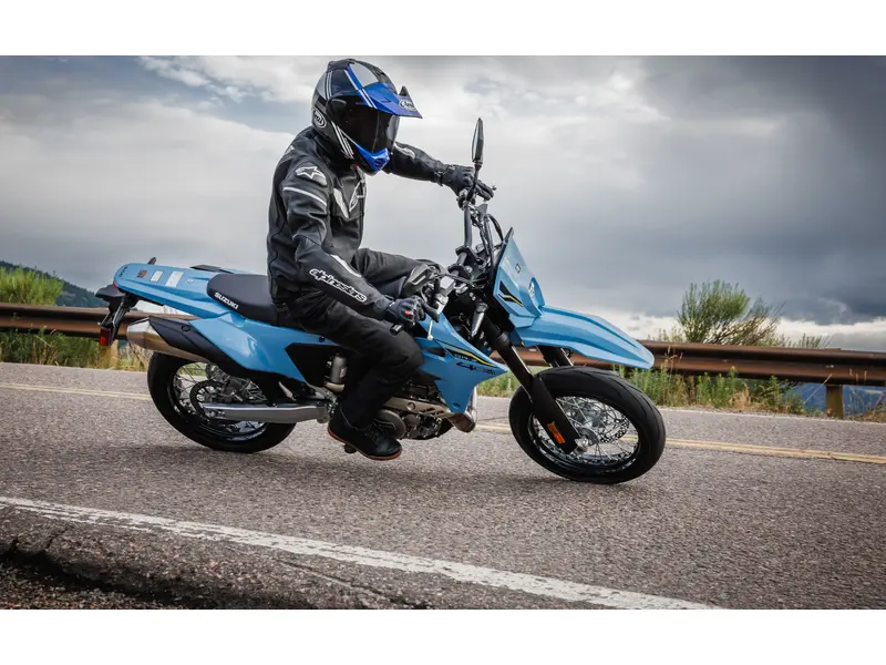2026 Suzuki DR-Z4SM PRE-COMMANDE