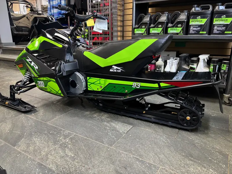 2026 Arctic Cat ZR 200 ES