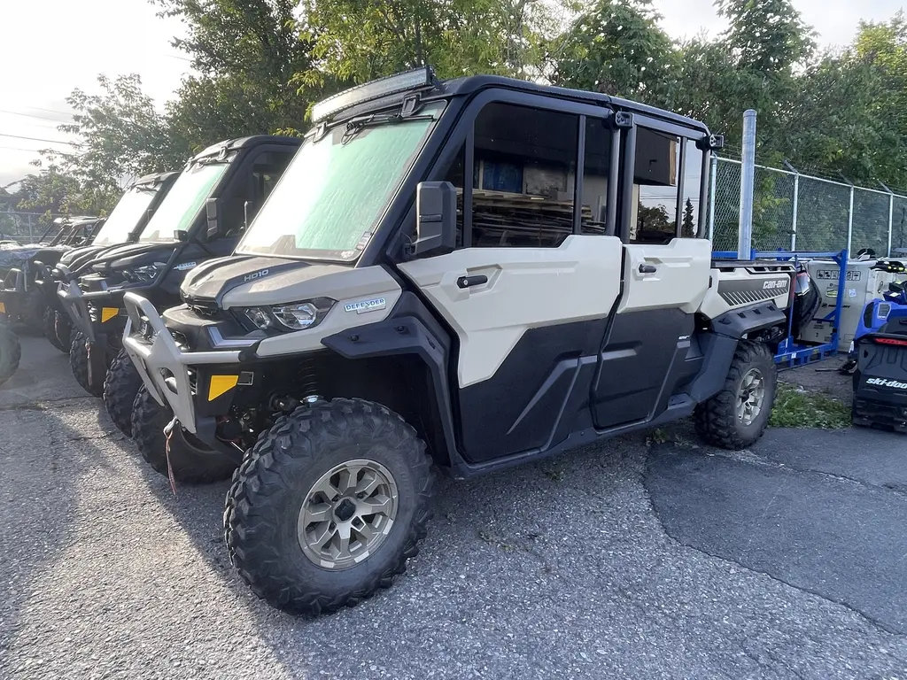 2023 Can-Am Can-Am Defender Ltd HD10 