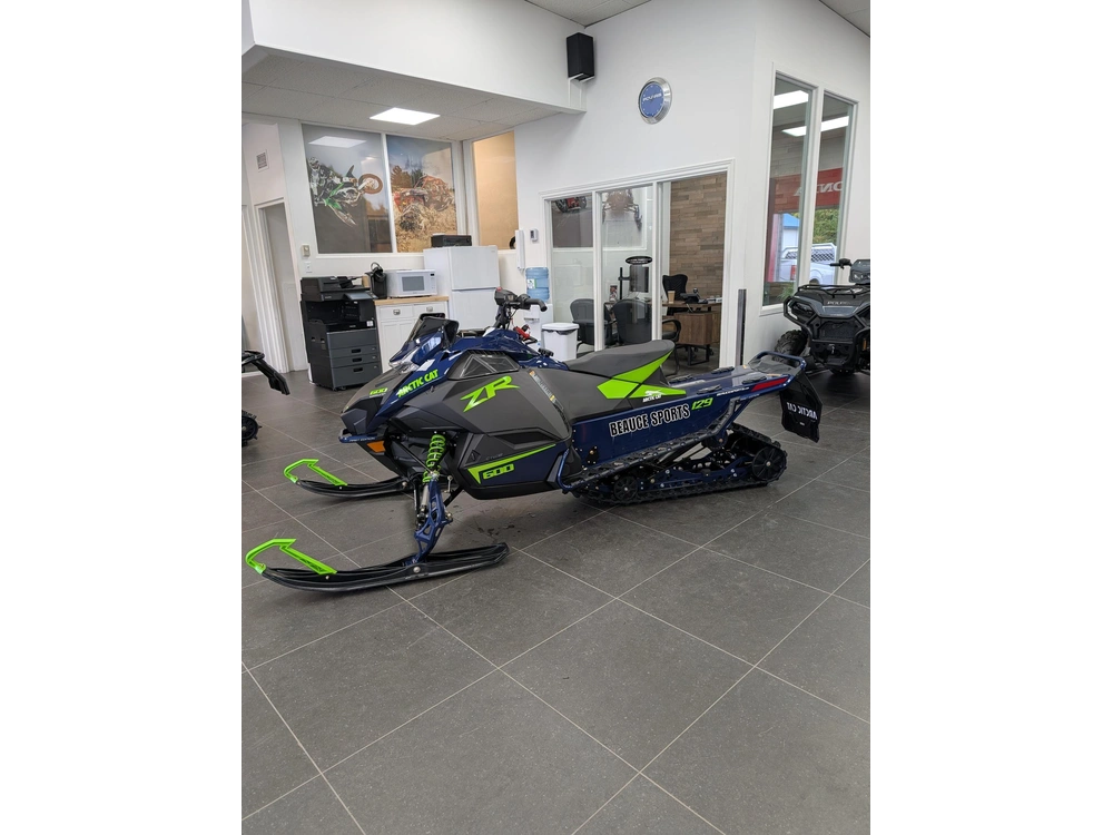 Arctic Cat Zr 600 129 Ifp Es Bleu | 🏍 Trail 600 Cc 125 Ch Châssis Catalyst Agile Alternatives Ski-doo Mxz 🏍 | 2024 alt