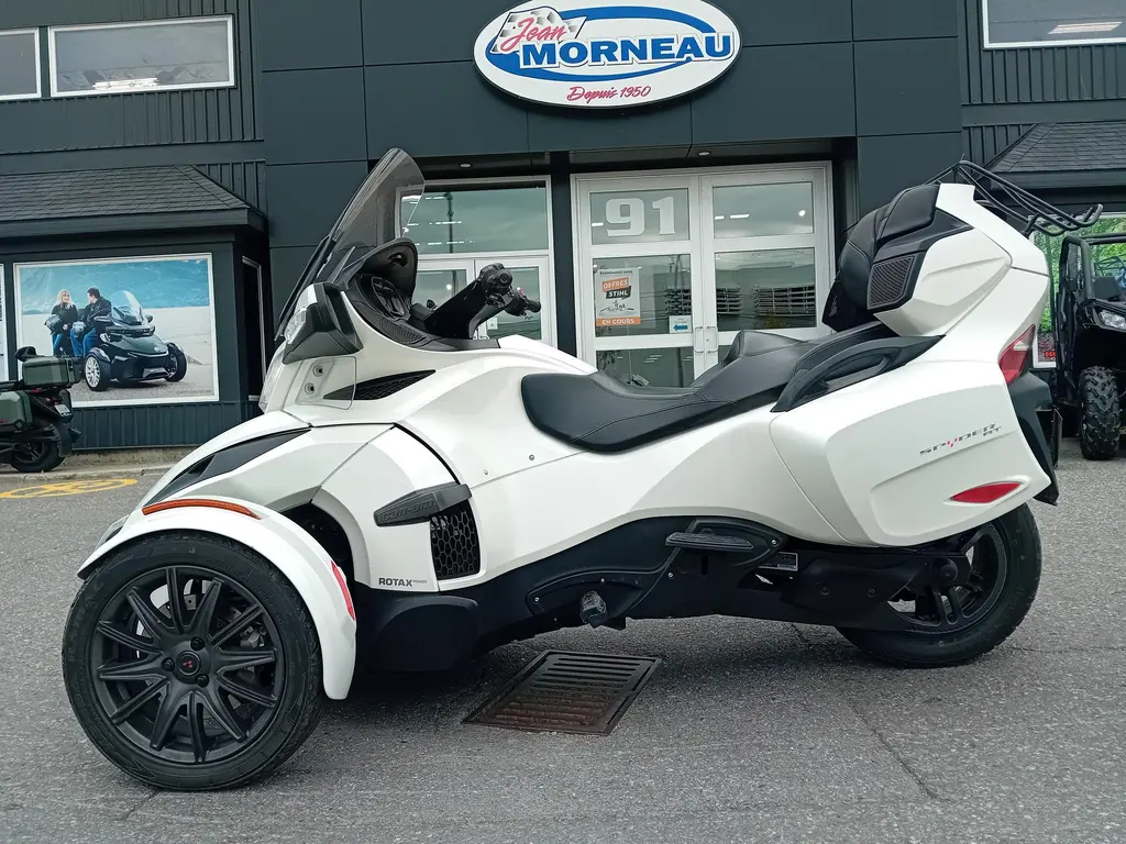Can-Am SPYDER RT DE BASE 2019