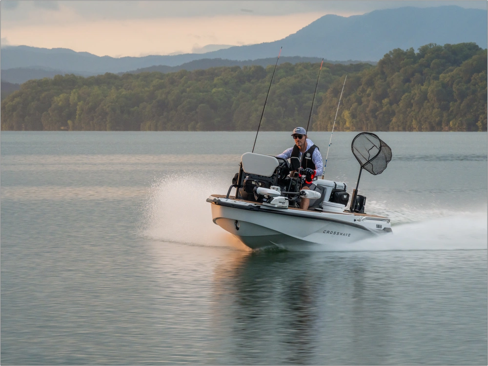 2026 Yamaha Crosswave alt