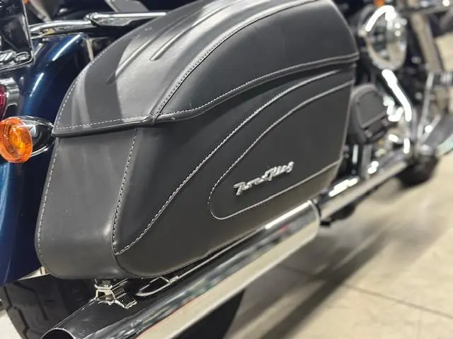 Harley-Davidson FLHRS ROAD KINGFLHRS 2004