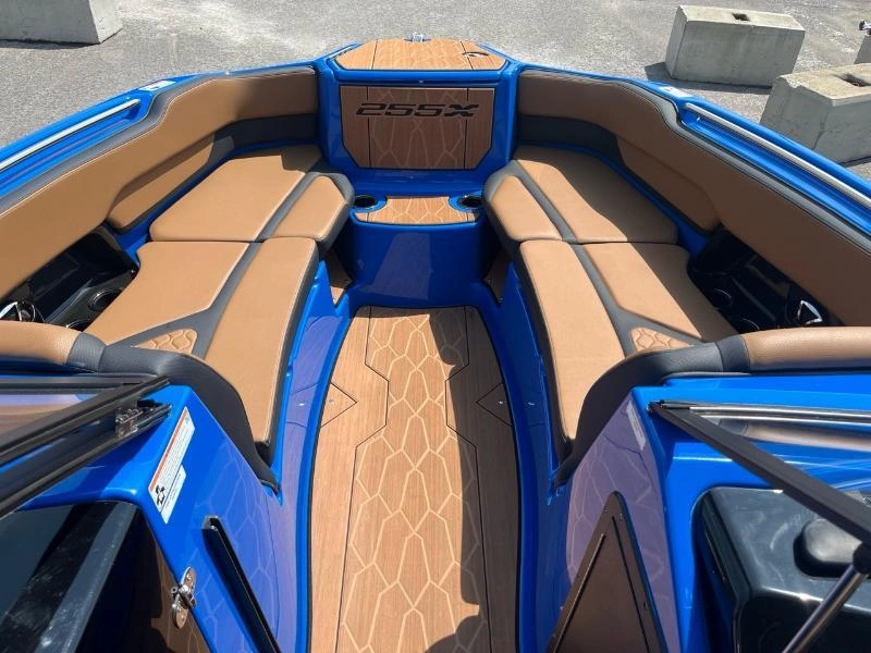 Yamaha 255xd 2024 alt