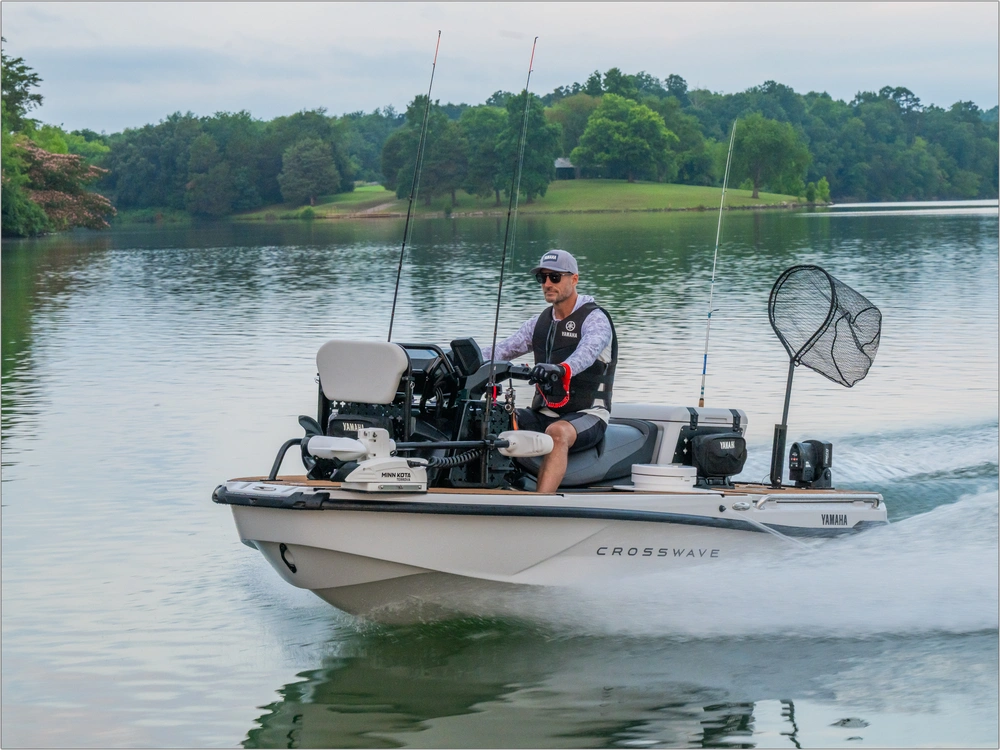 2026 Yamaha Crosswave alt