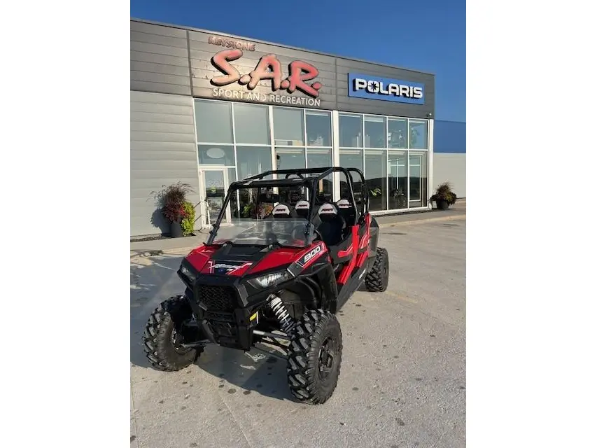 2015 Polaris RZR 900S 4