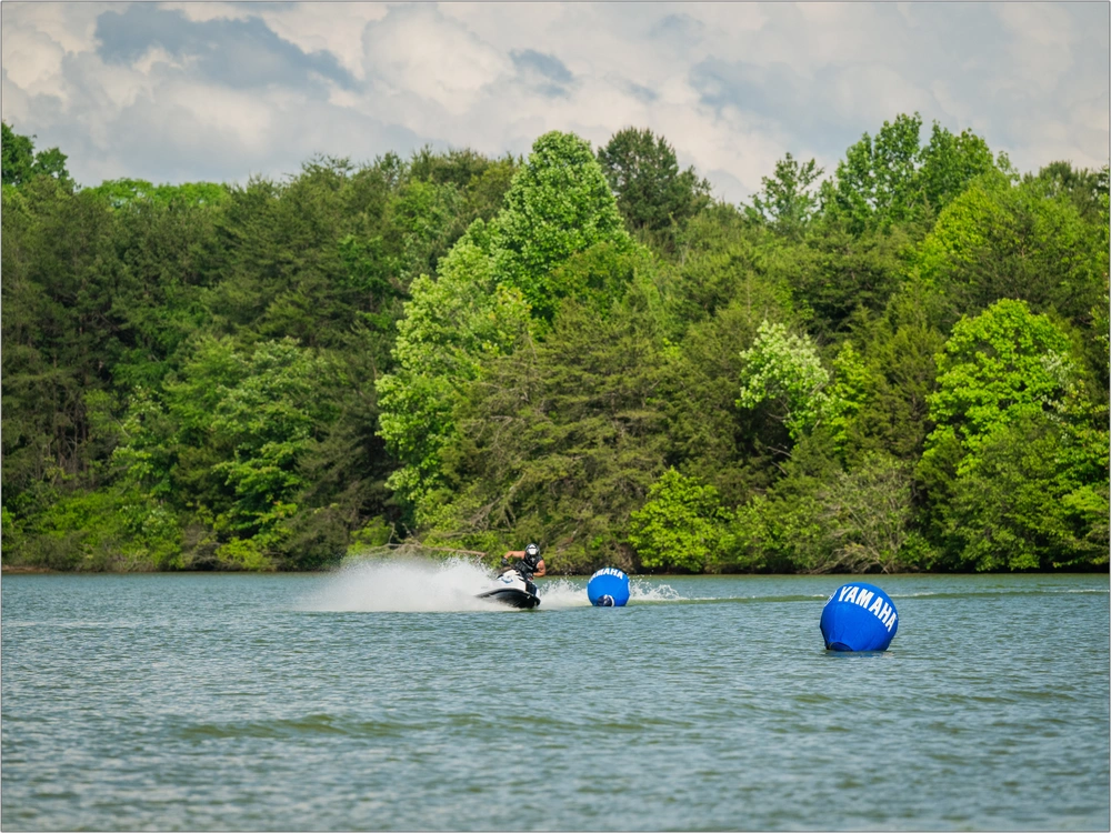 2026 Yamaha Superjet alt