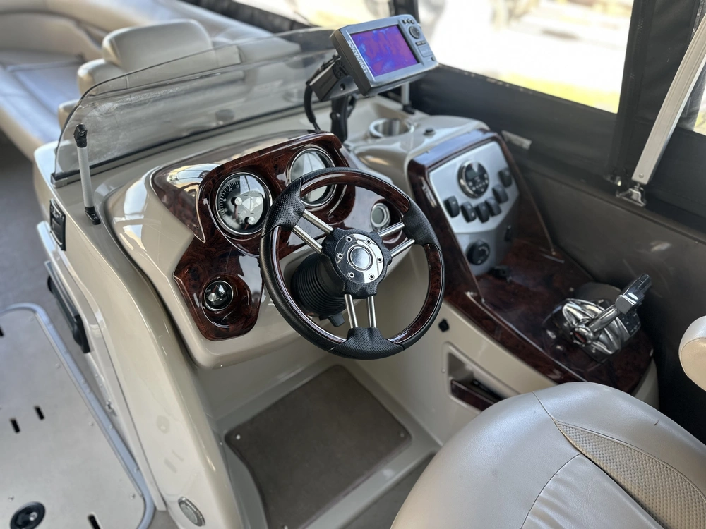 2013 Princecraft Vogue 25xt alt