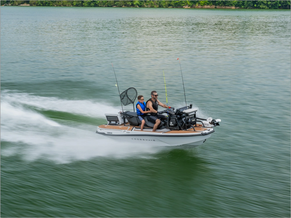 2026 Yamaha Crosswave alt