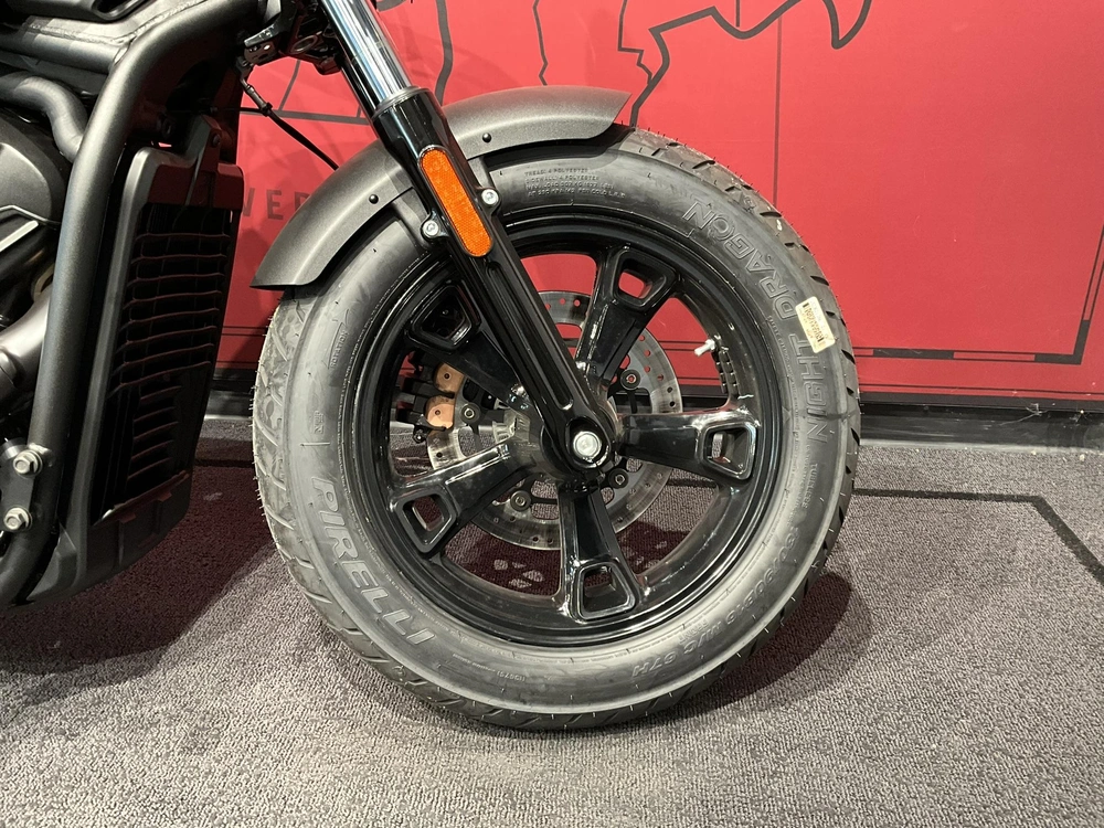 2025 Indian Motorcycle Scout Sixty Bobber alt