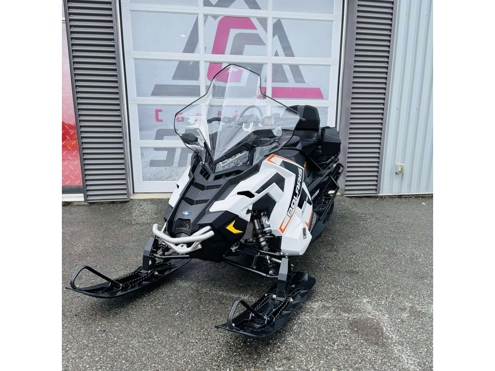 Polaris Titan Adventure 800 155 S23fje8ps 2023 alt