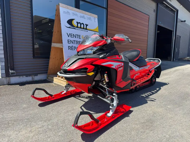 2022 Lynx RAVE RE 850