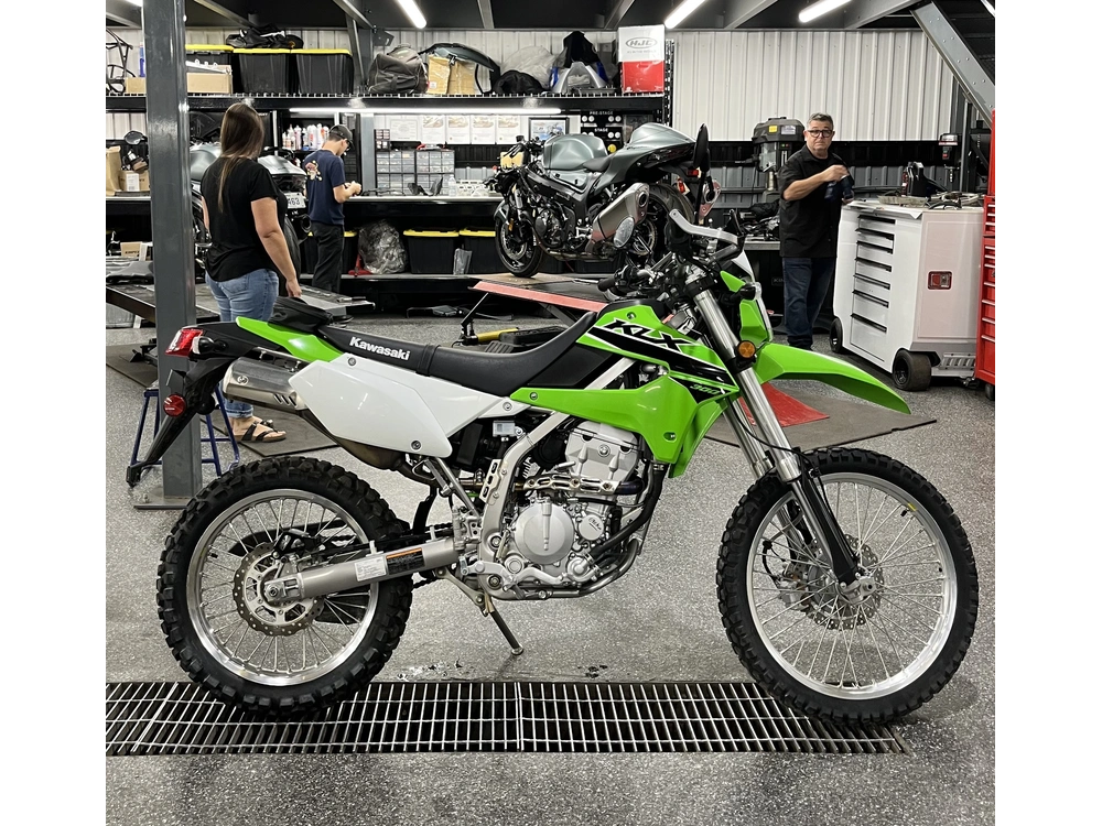 Kawasaki Klx300 2023 alt