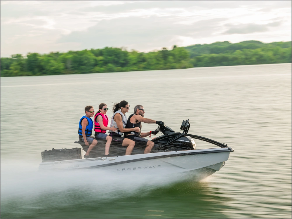 2026 Yamaha Crosswave alt